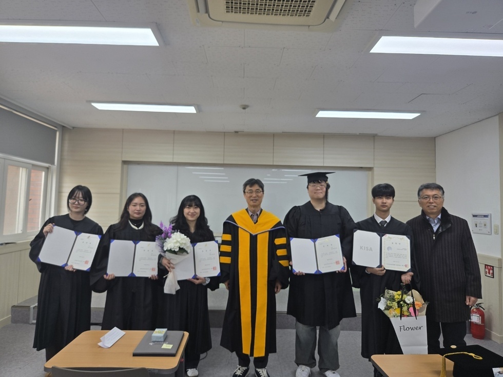 산업안전보건과 주간반 단체사진